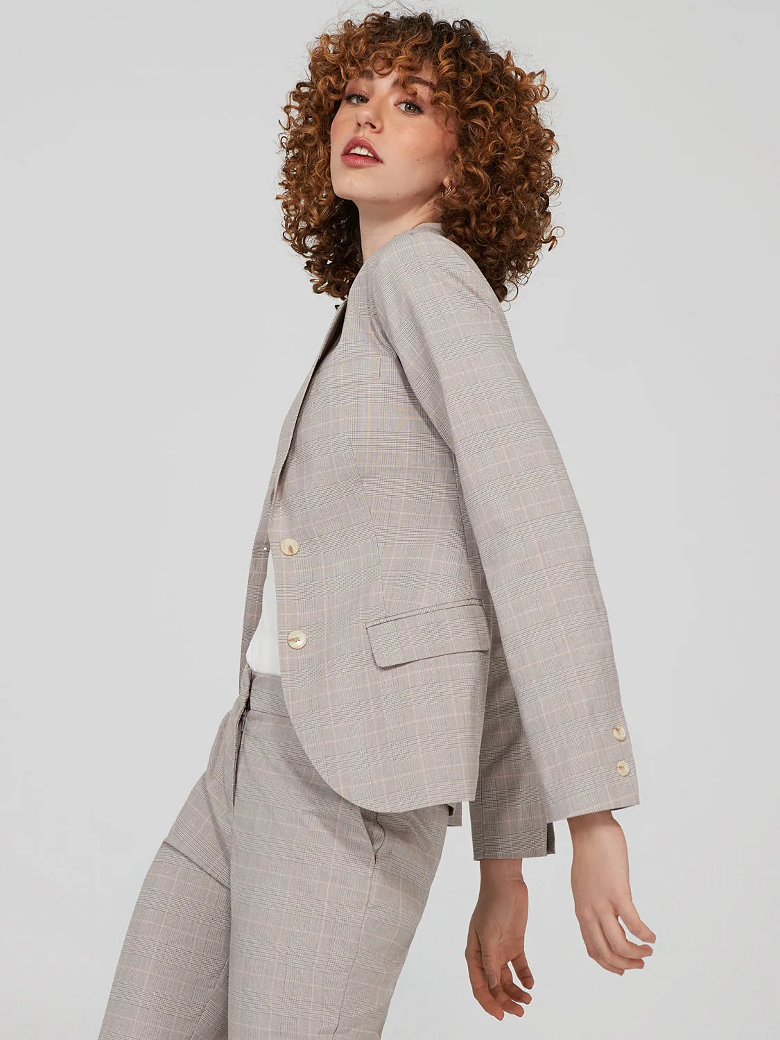 2-Button Blazer With Flap Pockets