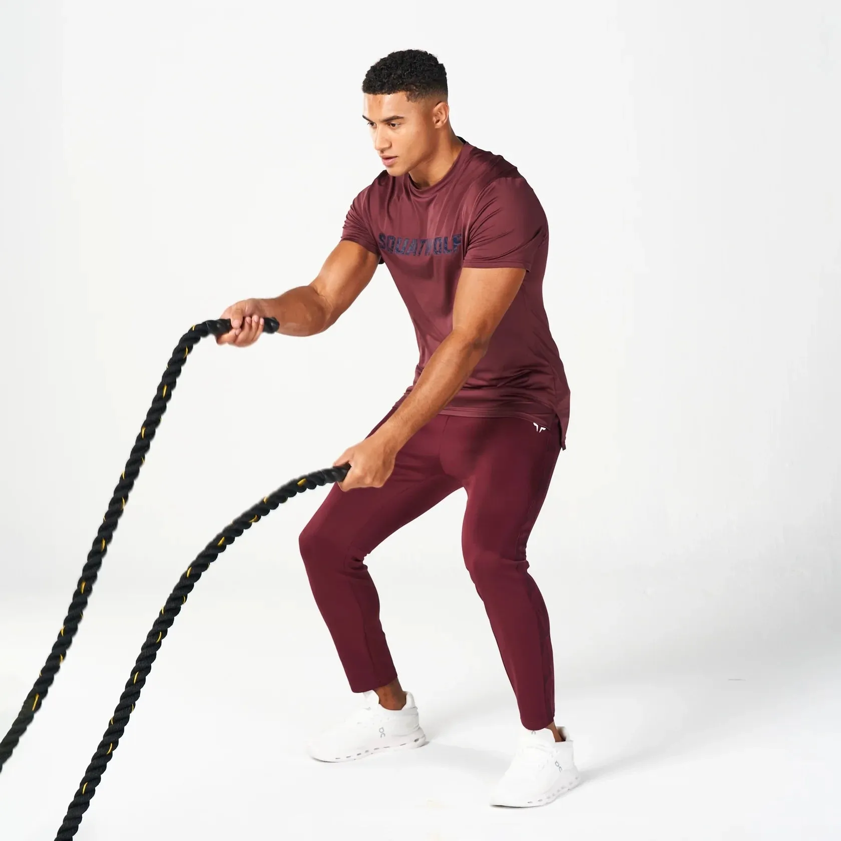 Active Tapered Pants - Burgundy