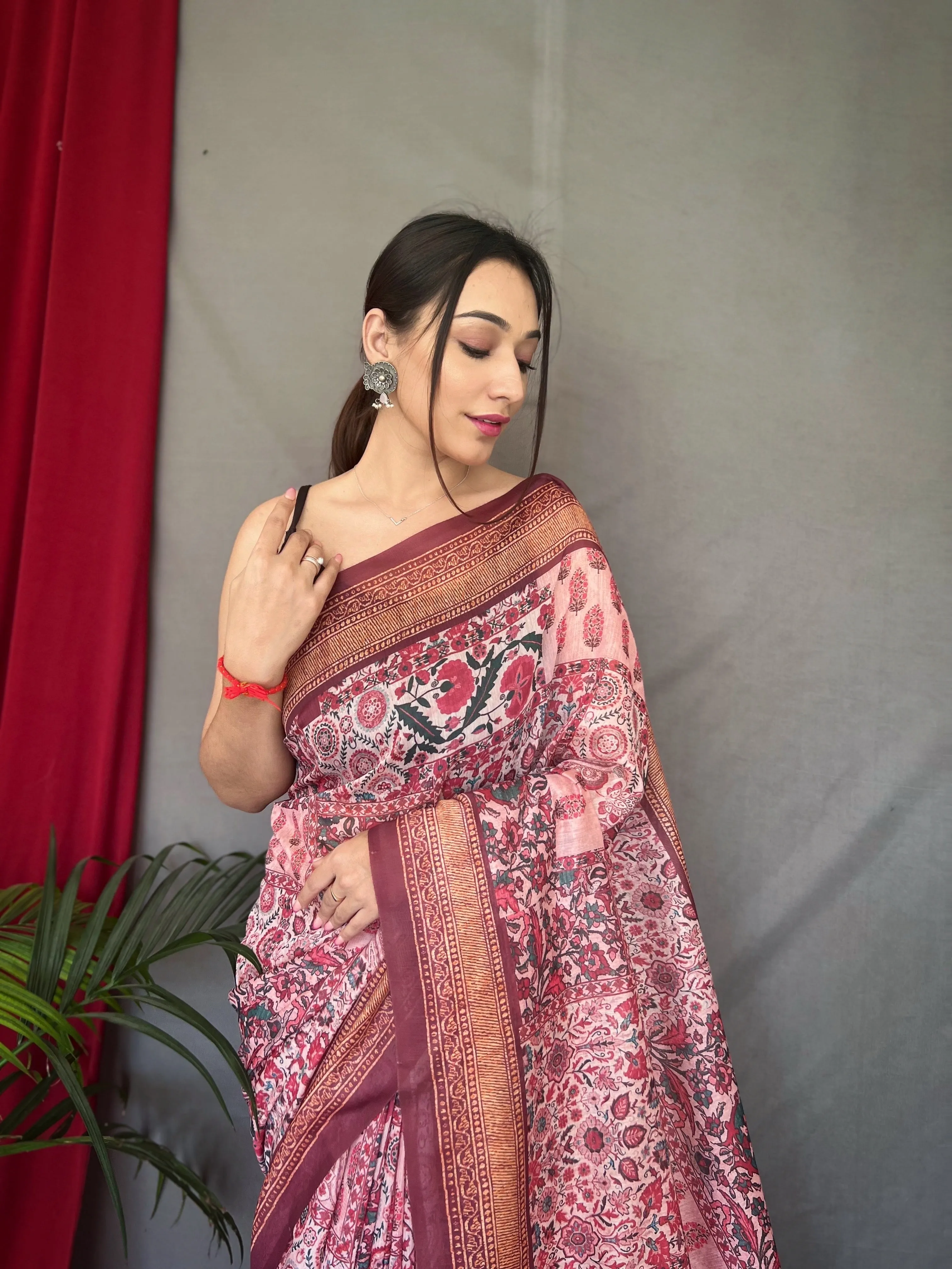 Baby Pink Saree in Silk Cotton Print