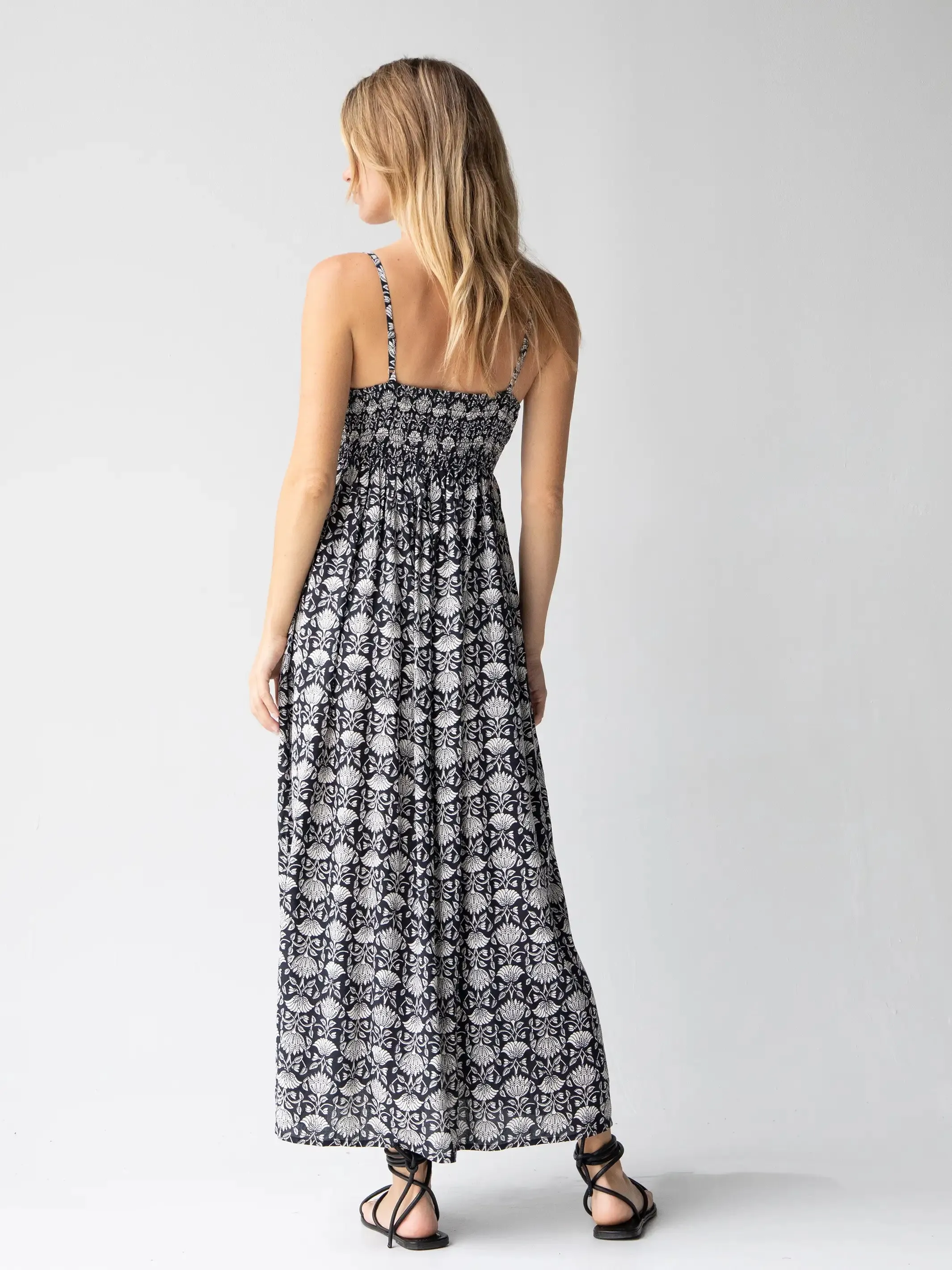 Bailey Maxi Dress - Black Floral Vines