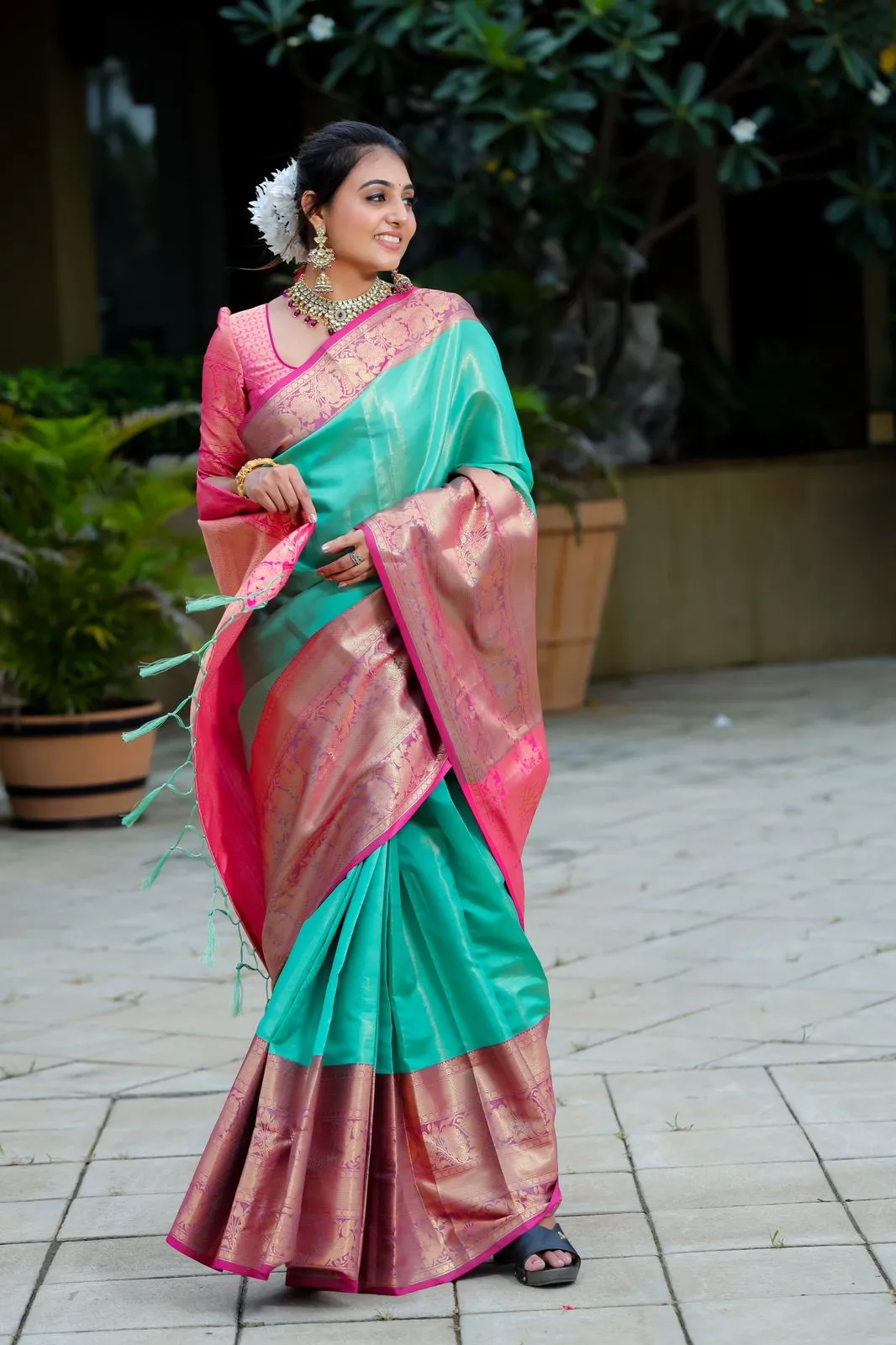 Breathtaking Sea Green Kanjivaram Silk Saree With Scintilla Blouse Piece