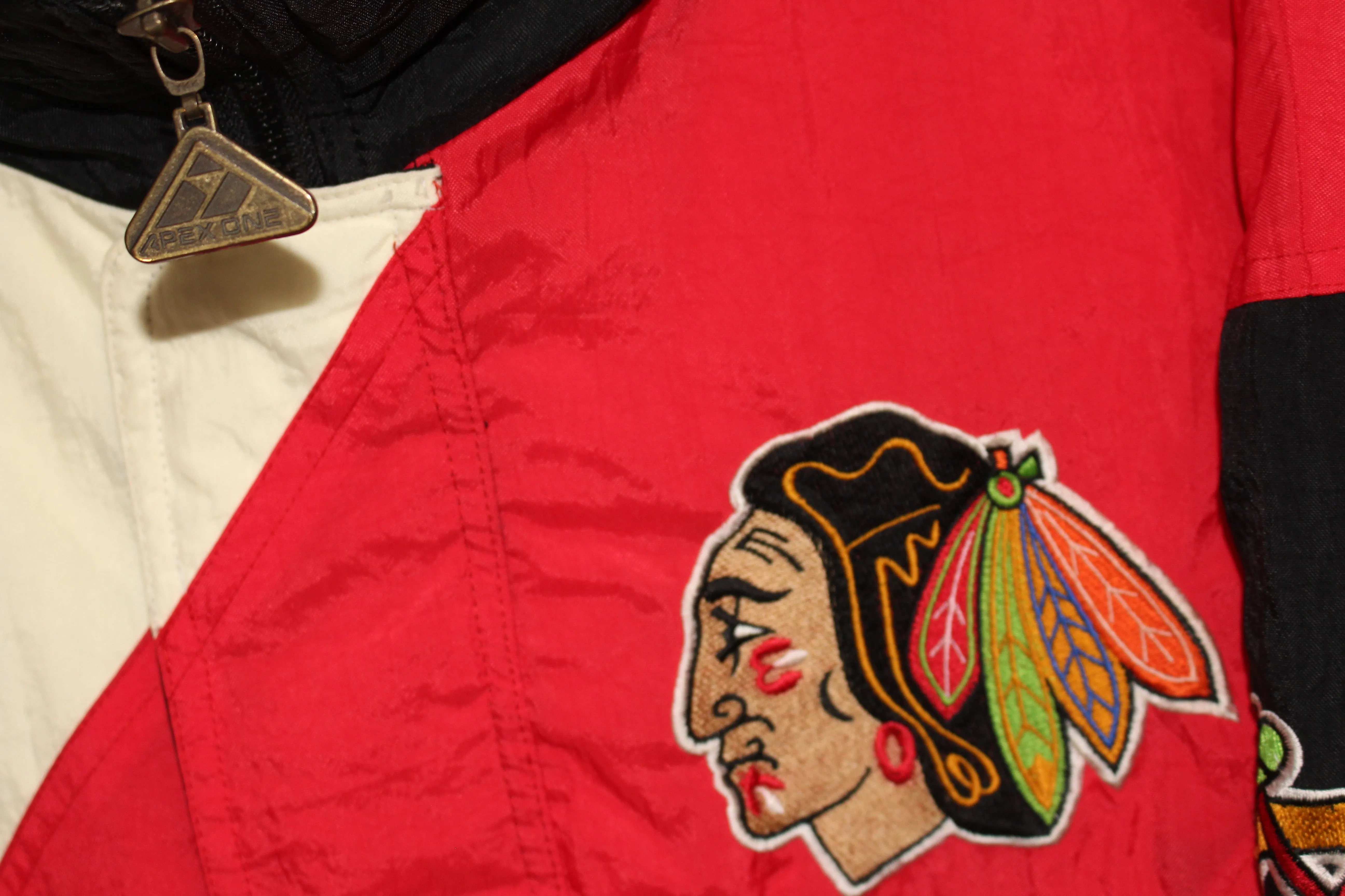 Chicago Blackhawks Apex One Limited Edition (M)