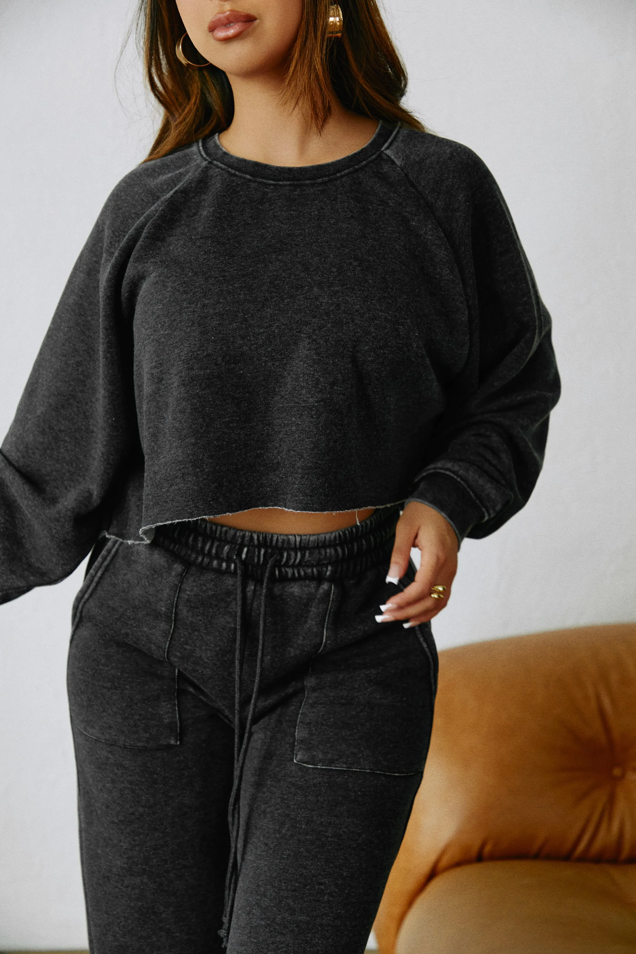 Cozy Moments Crop Sweater - Black