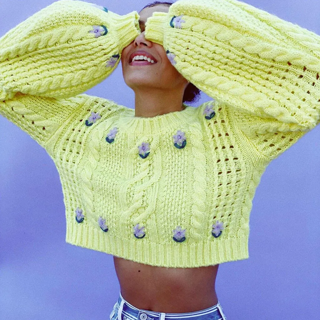 Cute Flower Cable Knit Bishop Sleeve Crop Pullover Sweater - Yellow