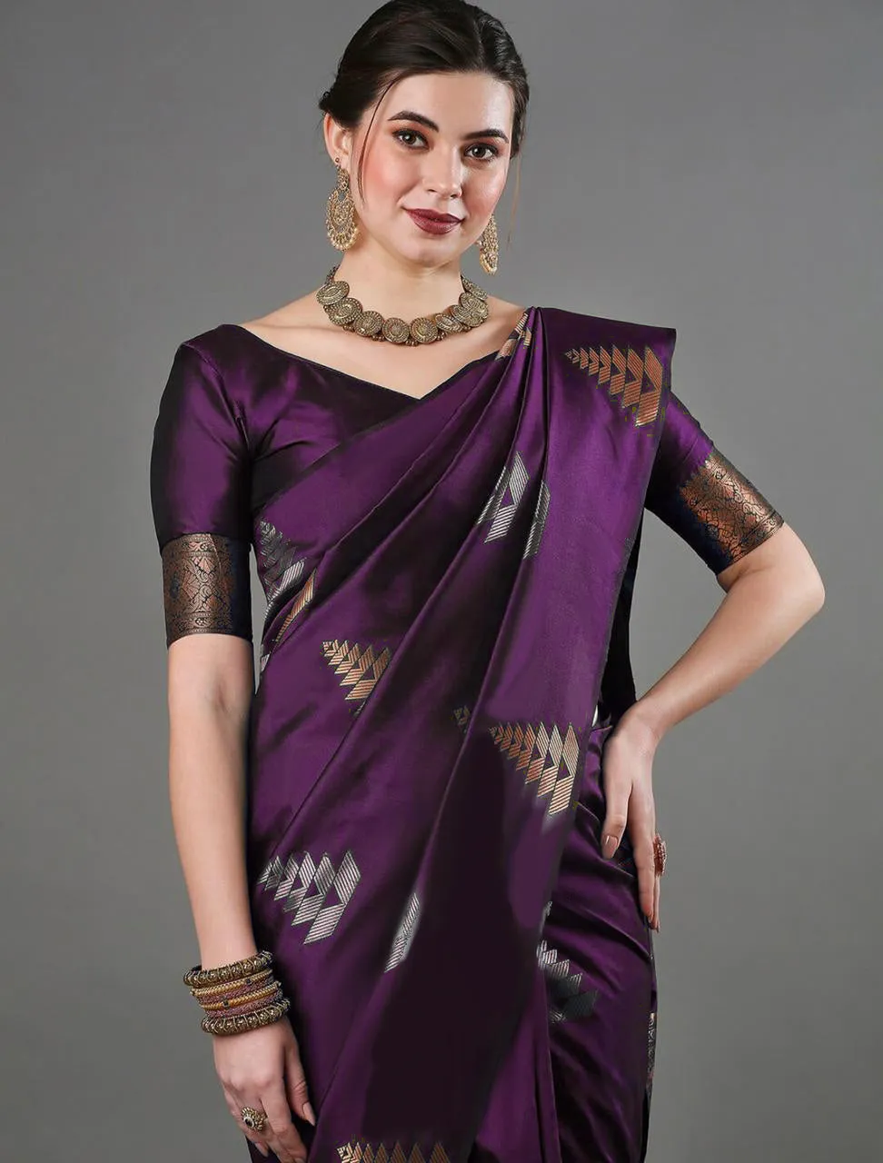 Dazzling Purple Soft Silk Saree With Wonderful Blouse Piece