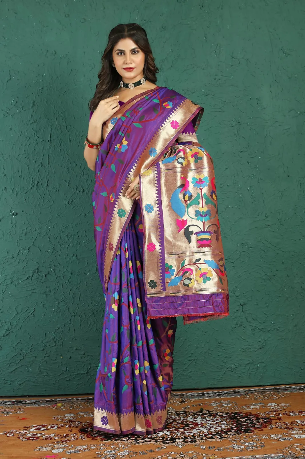 Enchanting Purple Paithani Silk Saree With Pleasurable Blouse Piece