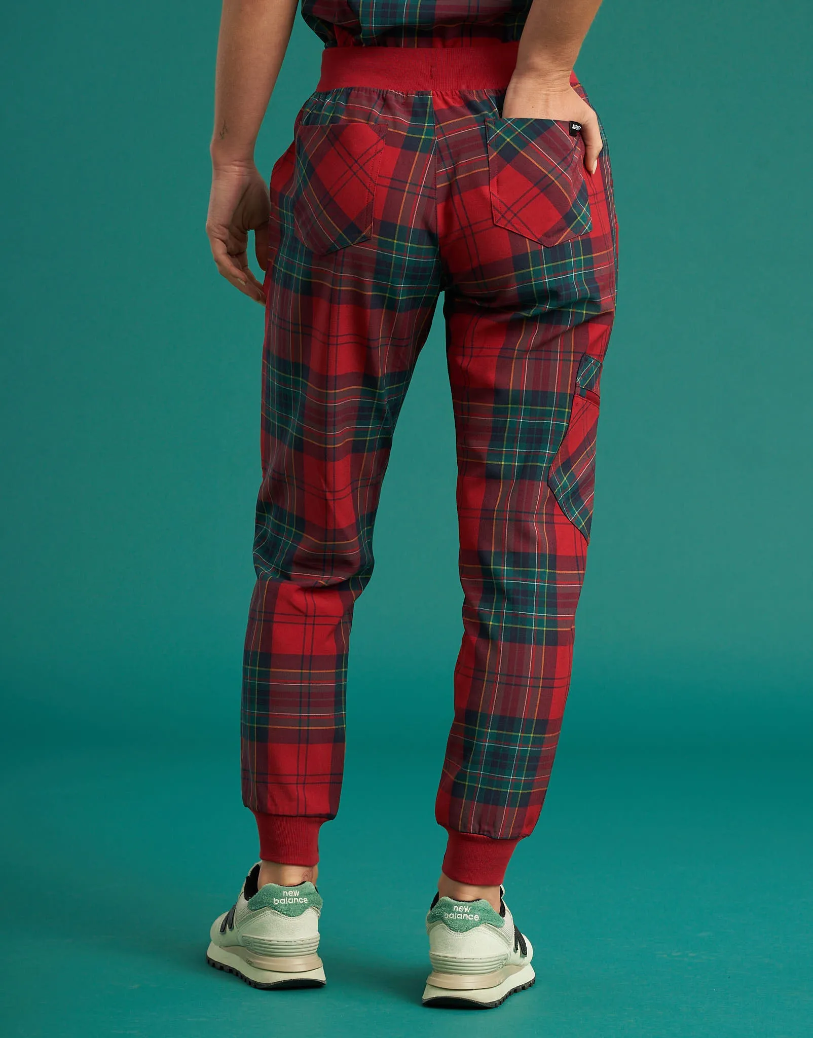 Essential Jogger Scrub Pants - Christmas Tartan