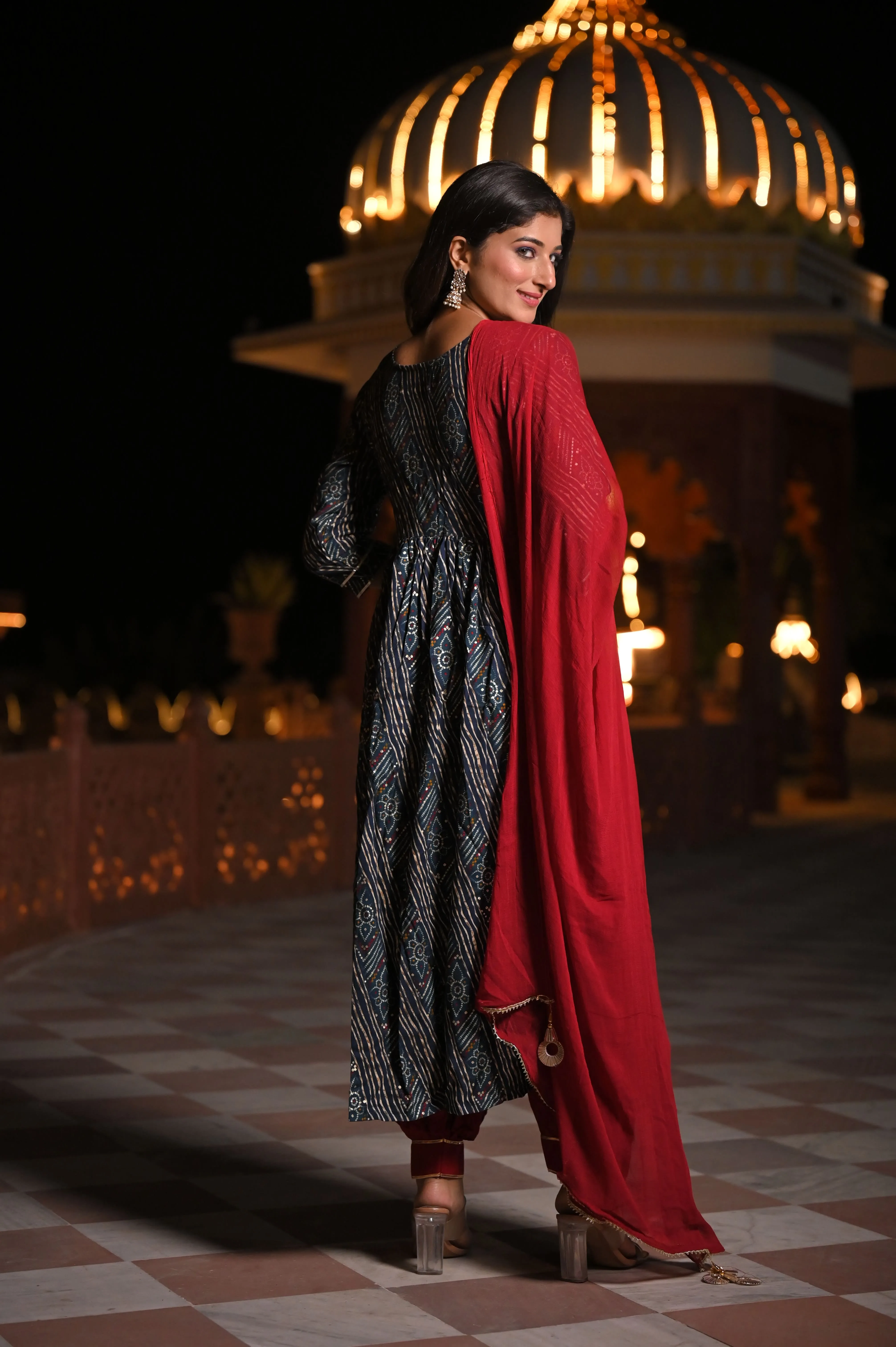 Evening Embrace Foiled Kurta Set