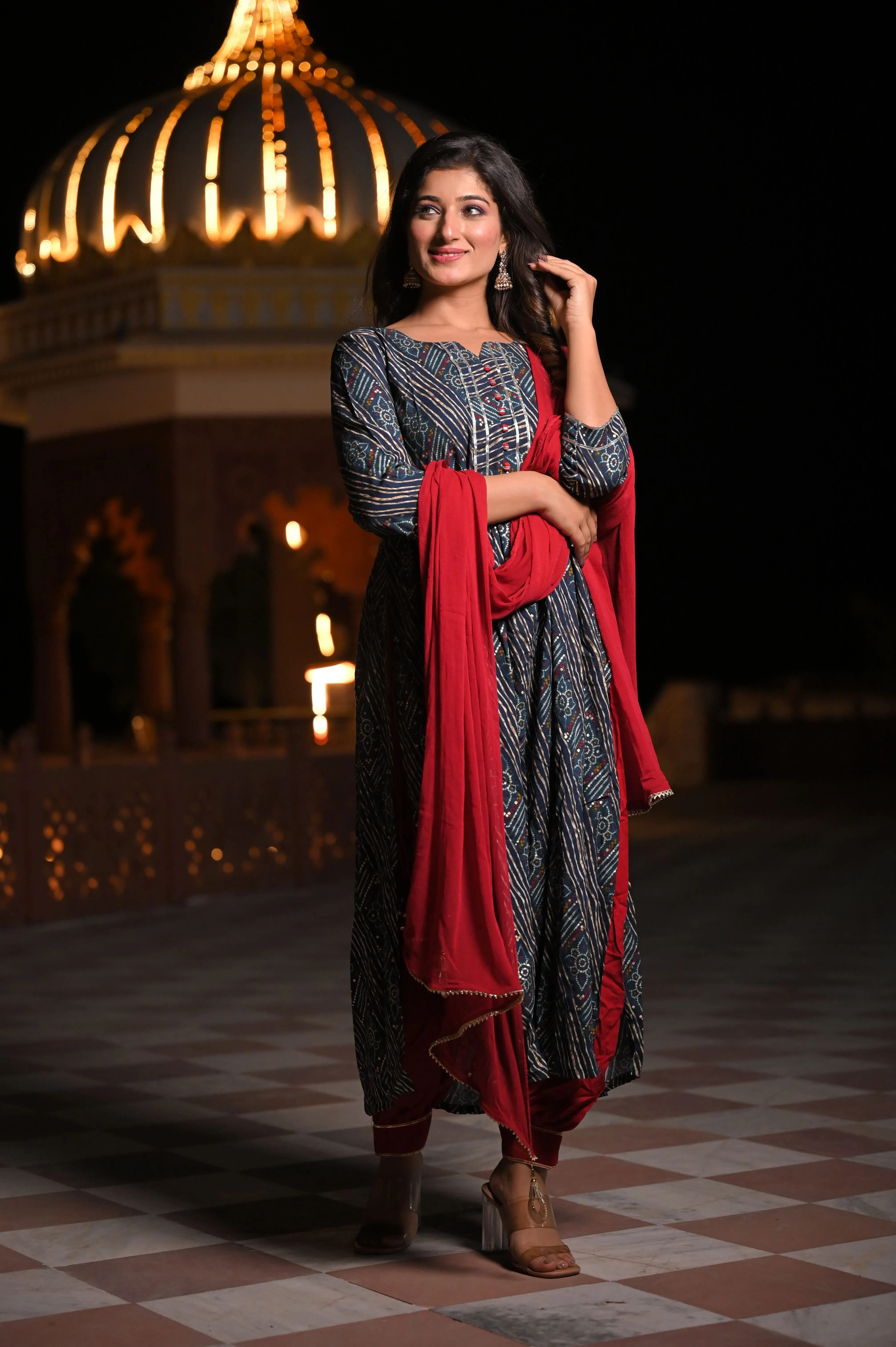 Evening Embrace Foiled Kurta Set