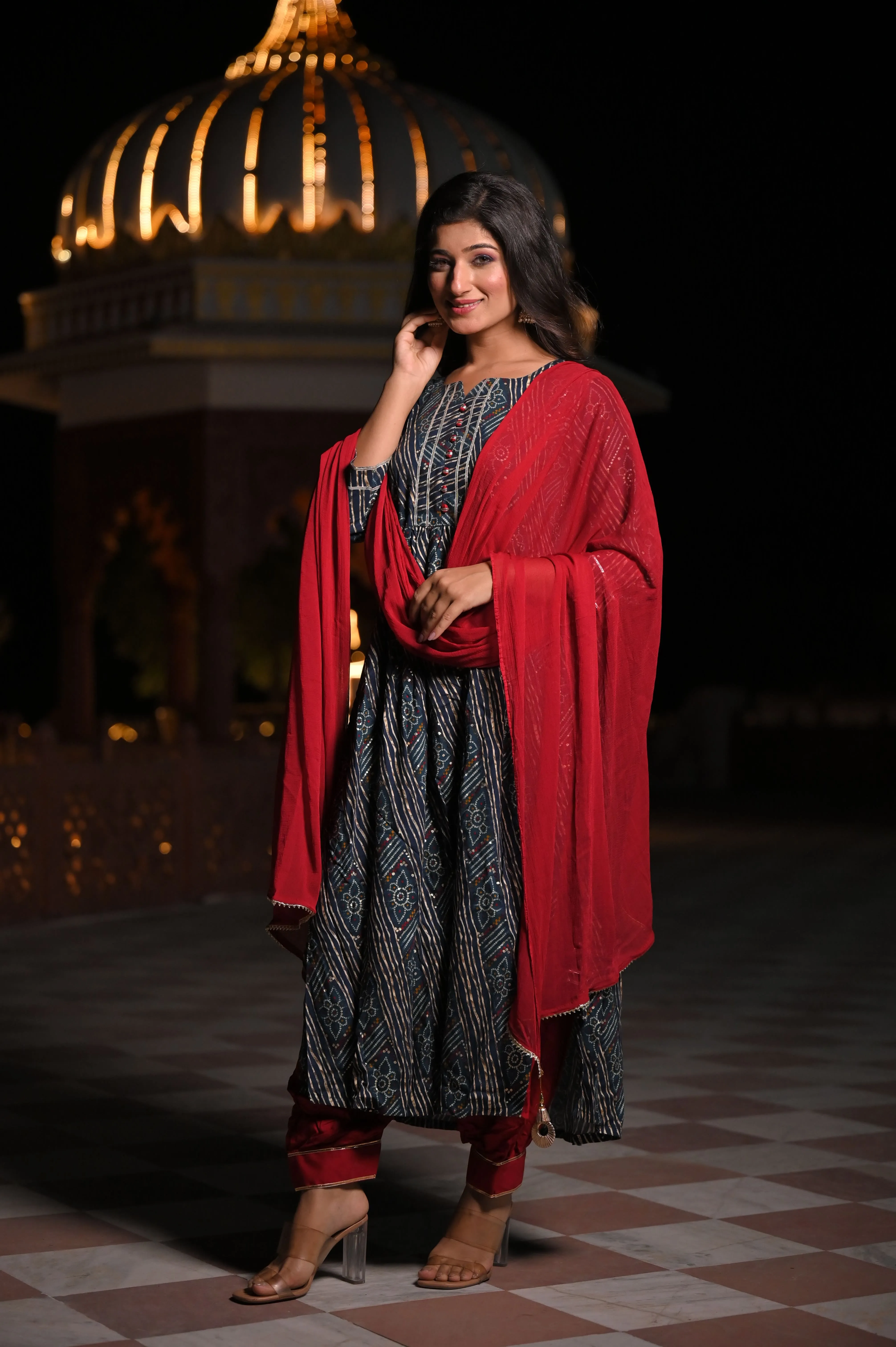 Evening Embrace Foiled Kurta Set