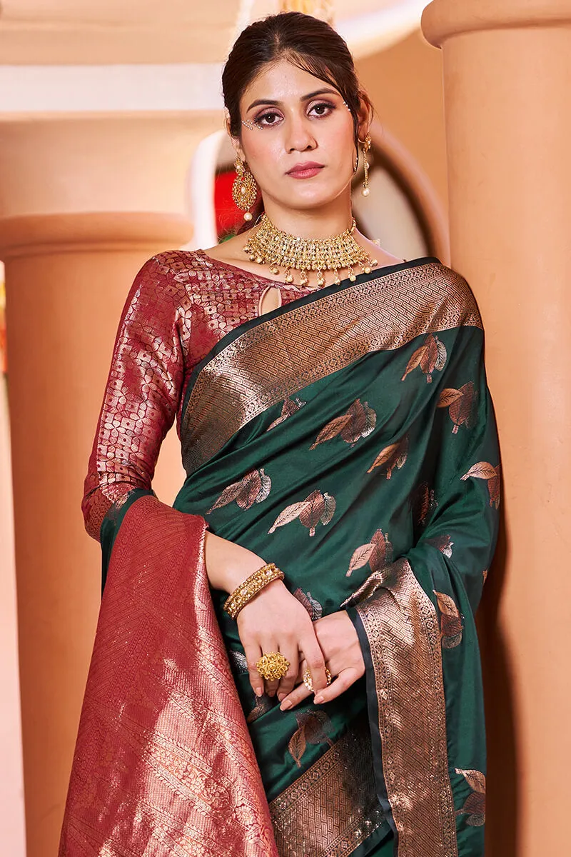 Flamboyant Dark Green Soft Banarasi Silk Saree With Pleasant Blouse Piece