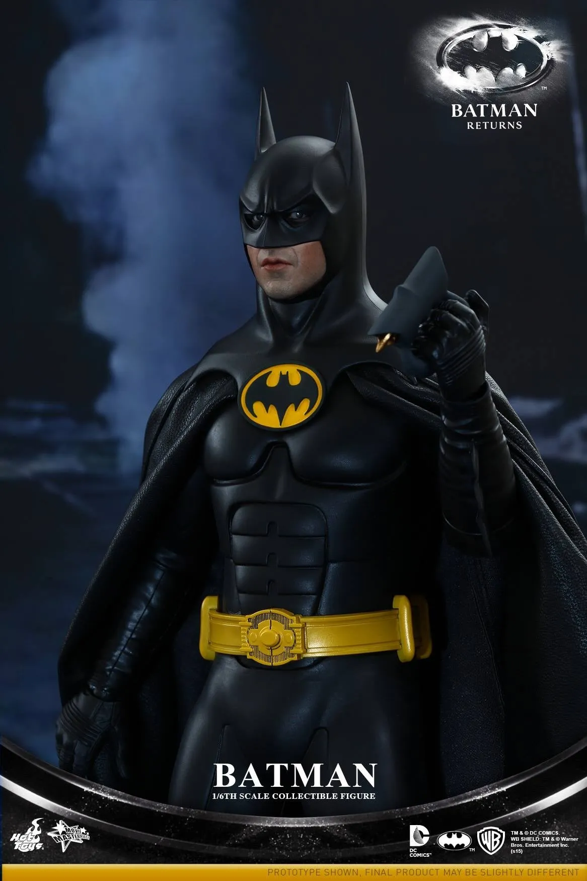 Hot Toys - Batman Returns: Batman Returns: Batman & Bruce Wayne Collectible Figures Set