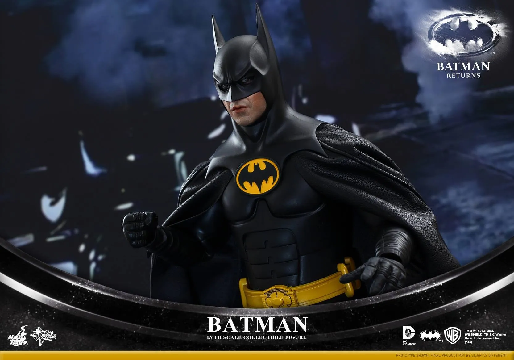 Hot Toys - Batman Returns: Batman Returns: Batman & Bruce Wayne Collectible Figures Set