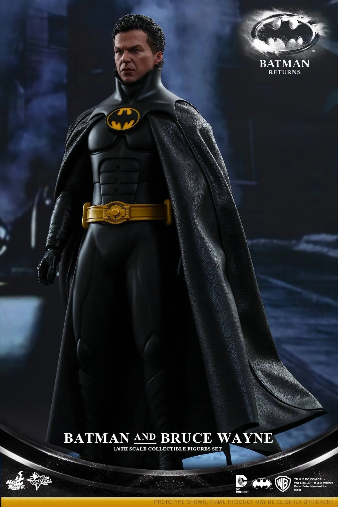 Hot Toys - Batman Returns: Batman Returns: Batman & Bruce Wayne Collectible Figures Set