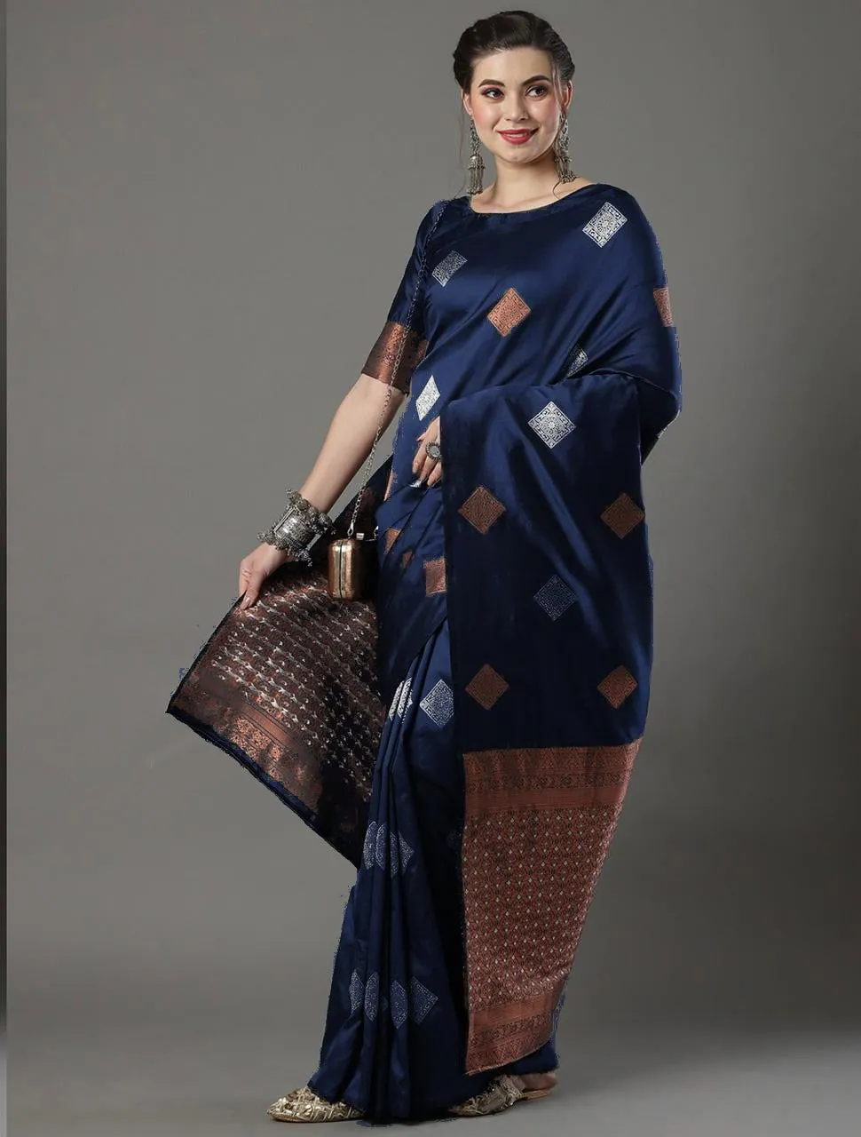 Imbrication Navy Blue Soft Silk Saree With Evanescent Blouse Piece