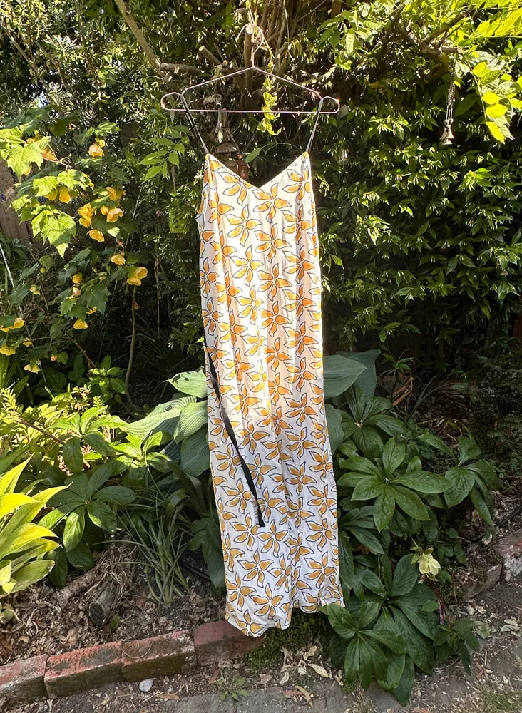 Indy Dress, offerings print sample, size s