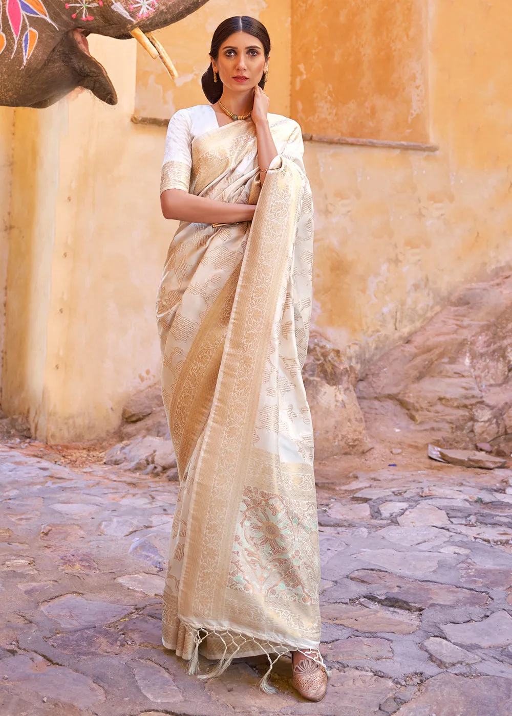 Ivory White Handloom Weave Soft Banarasi Silk Saree