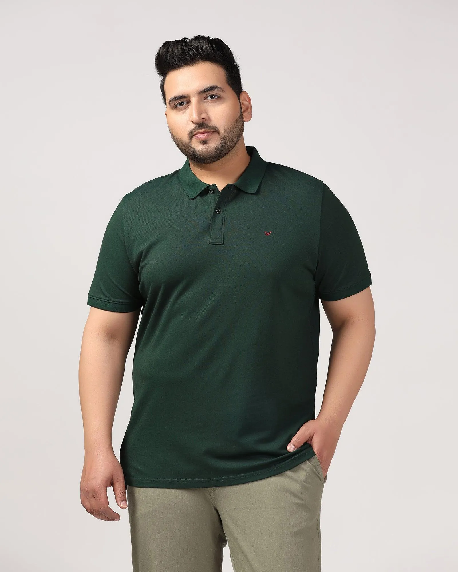 Must Haves Polo Green Solid T-Shirt - Yuki