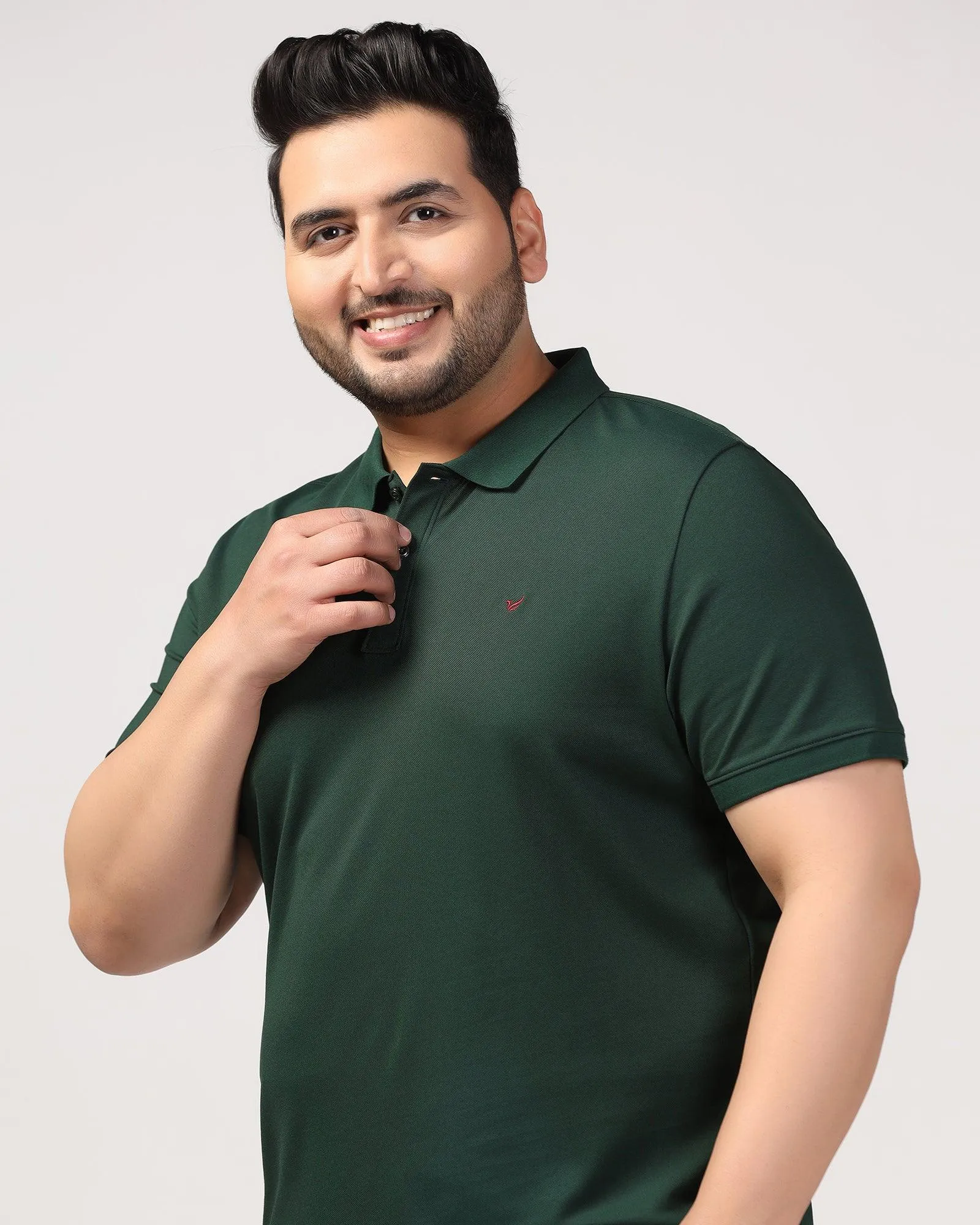 Must Haves Polo Green Solid T-Shirt - Yuki