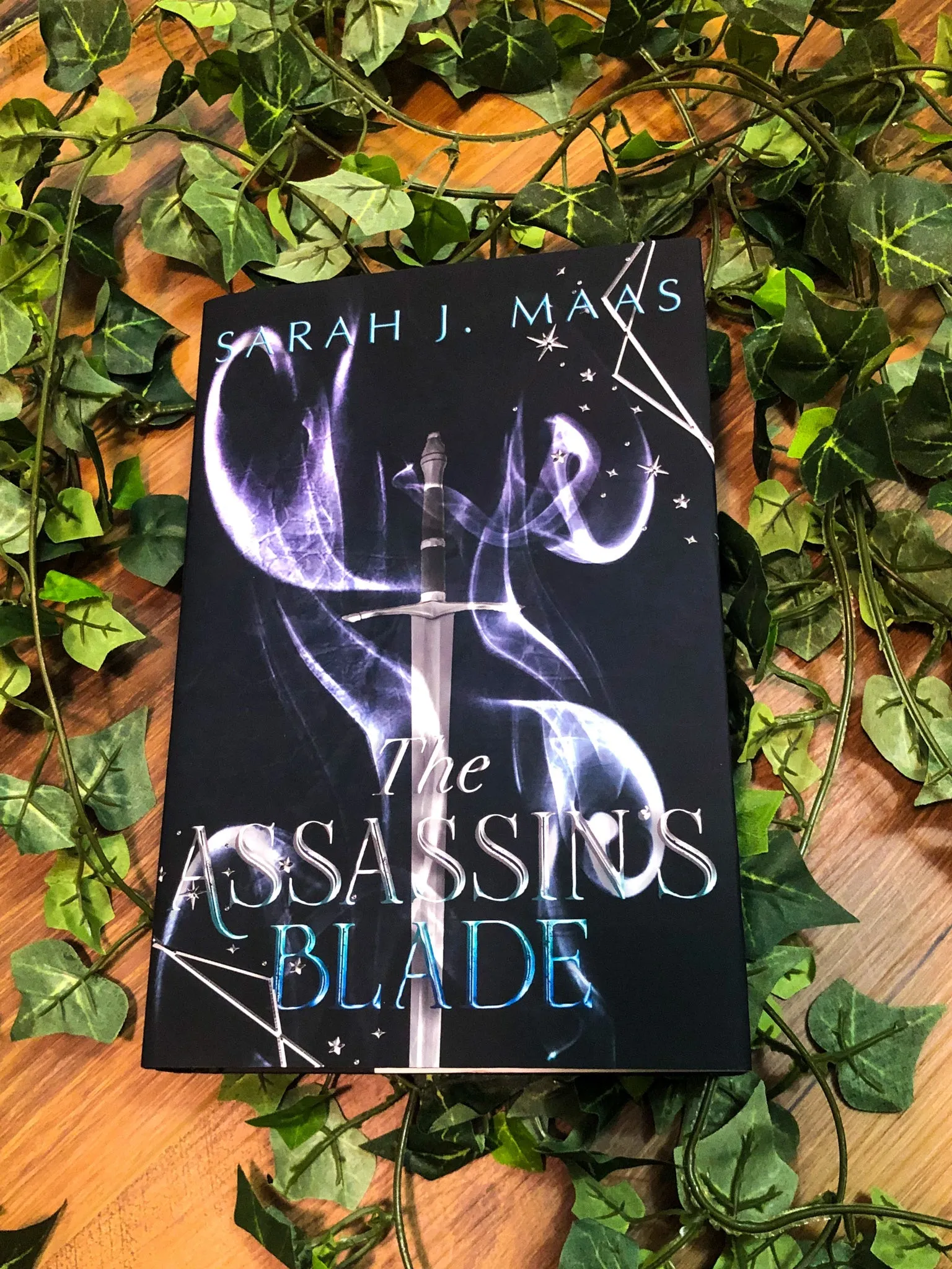 Out of Print: Throne of Glass Series by Sarah J Maas Dust Jackets