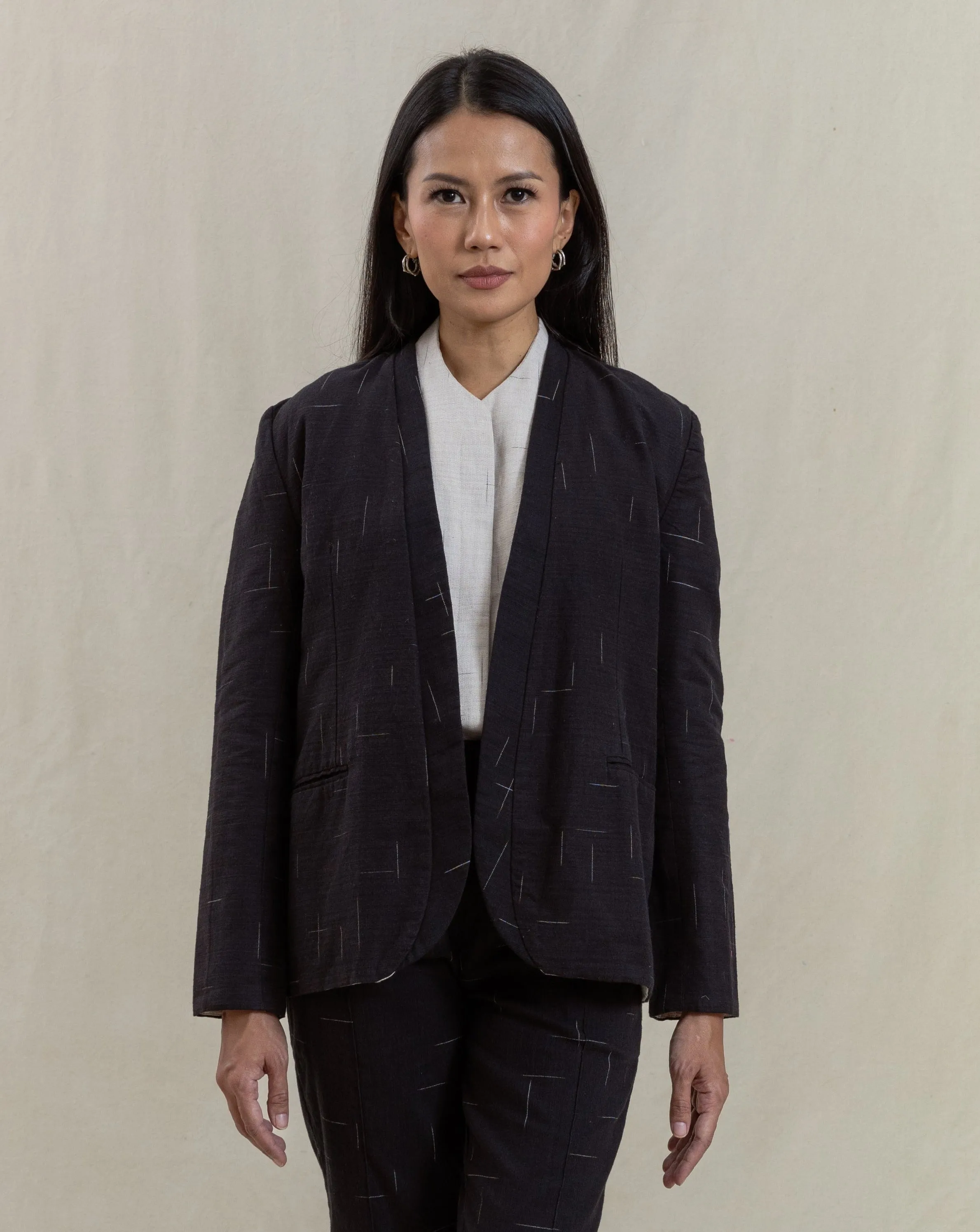 PAGISENJA - Minimalist Blazer