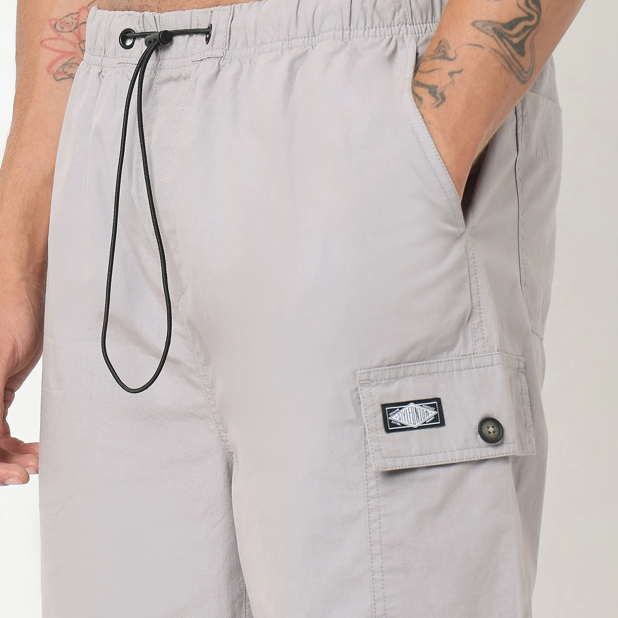 Parachute Cargos - Mid Rise