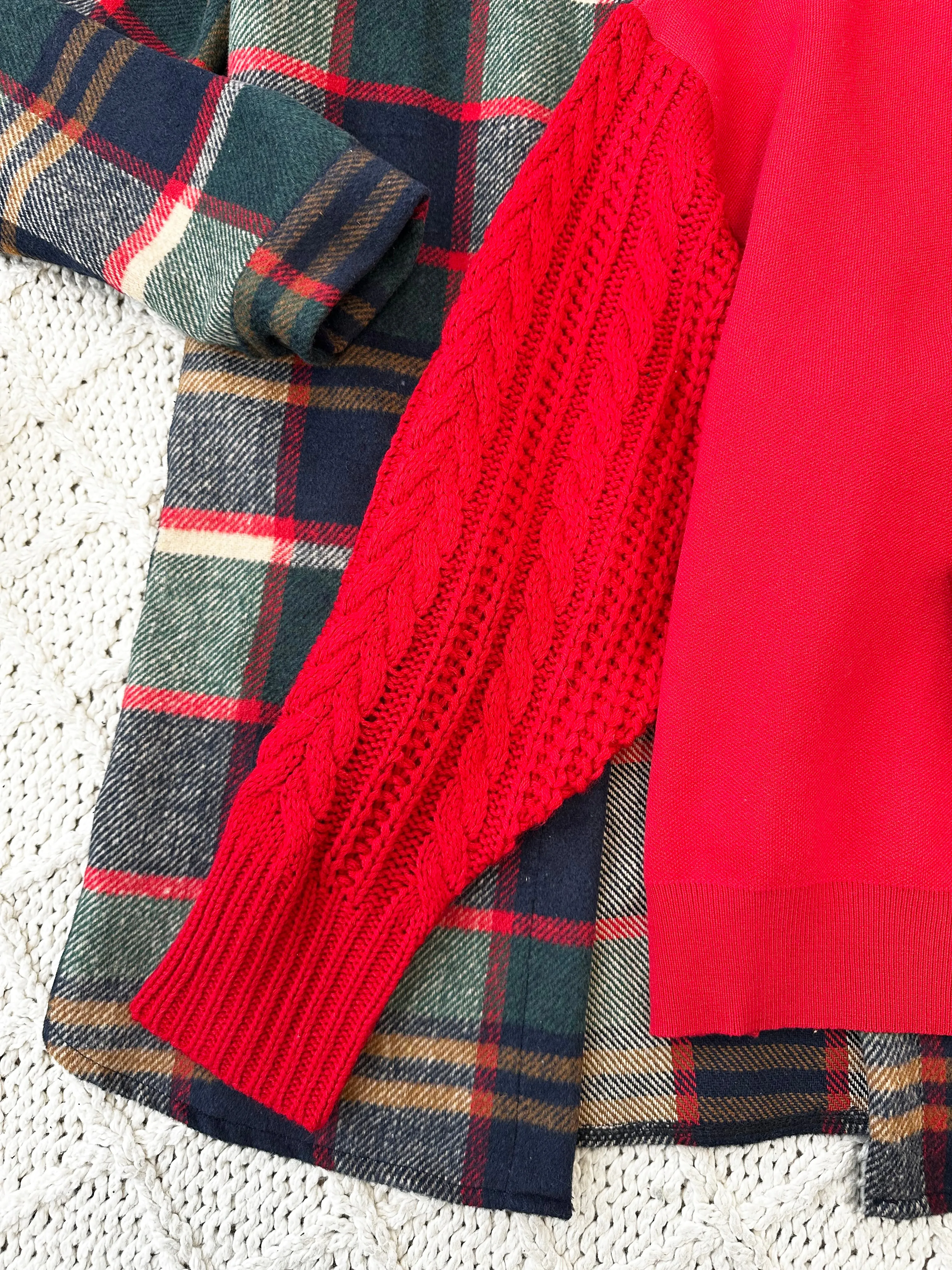 Red Holly Cable Sleeve Knit Sweater