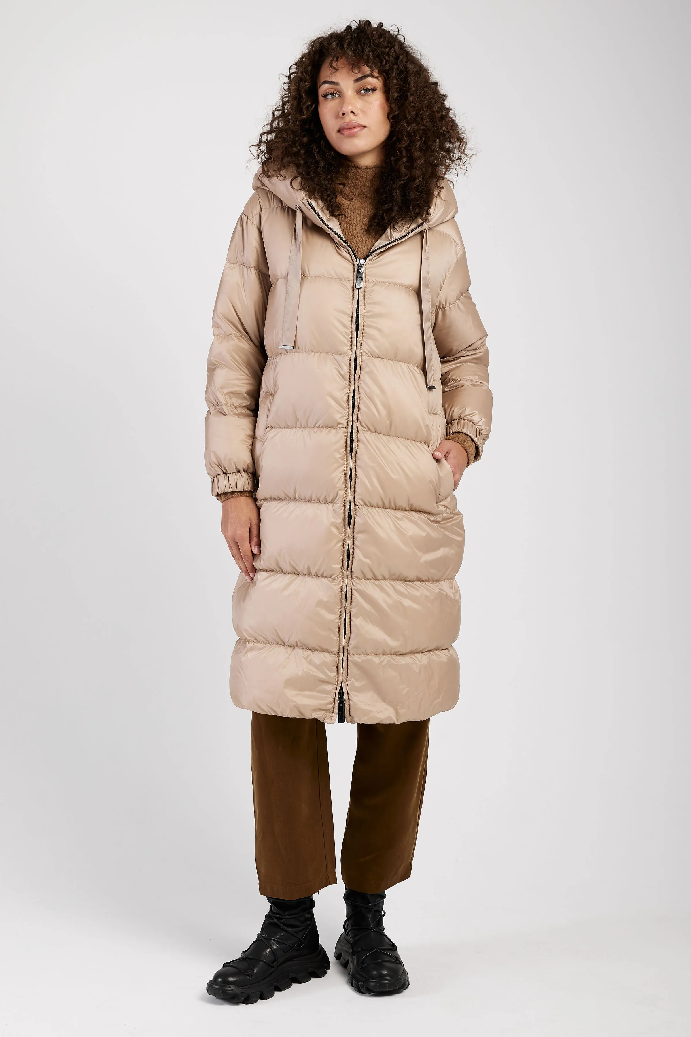 Seipa Puffer Coat in Beige