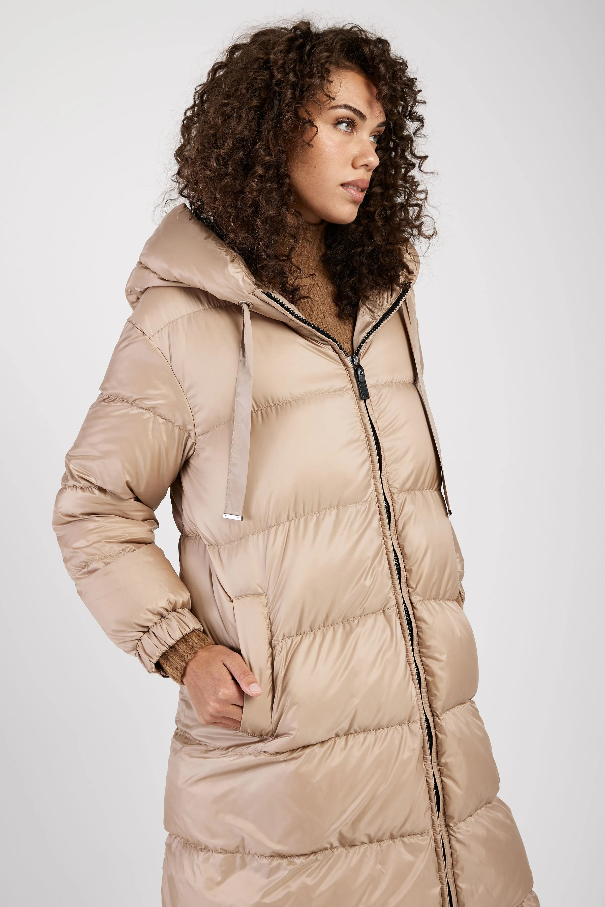 Seipa Puffer Coat in Beige