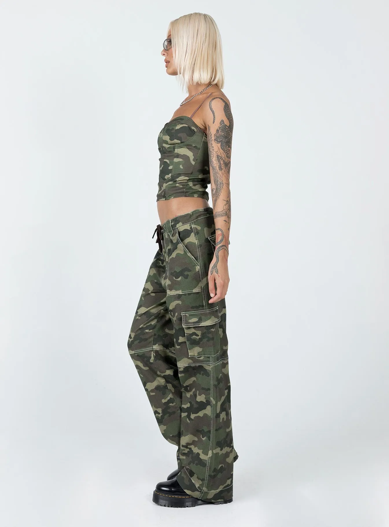 Sight Unseen Camo Cargo