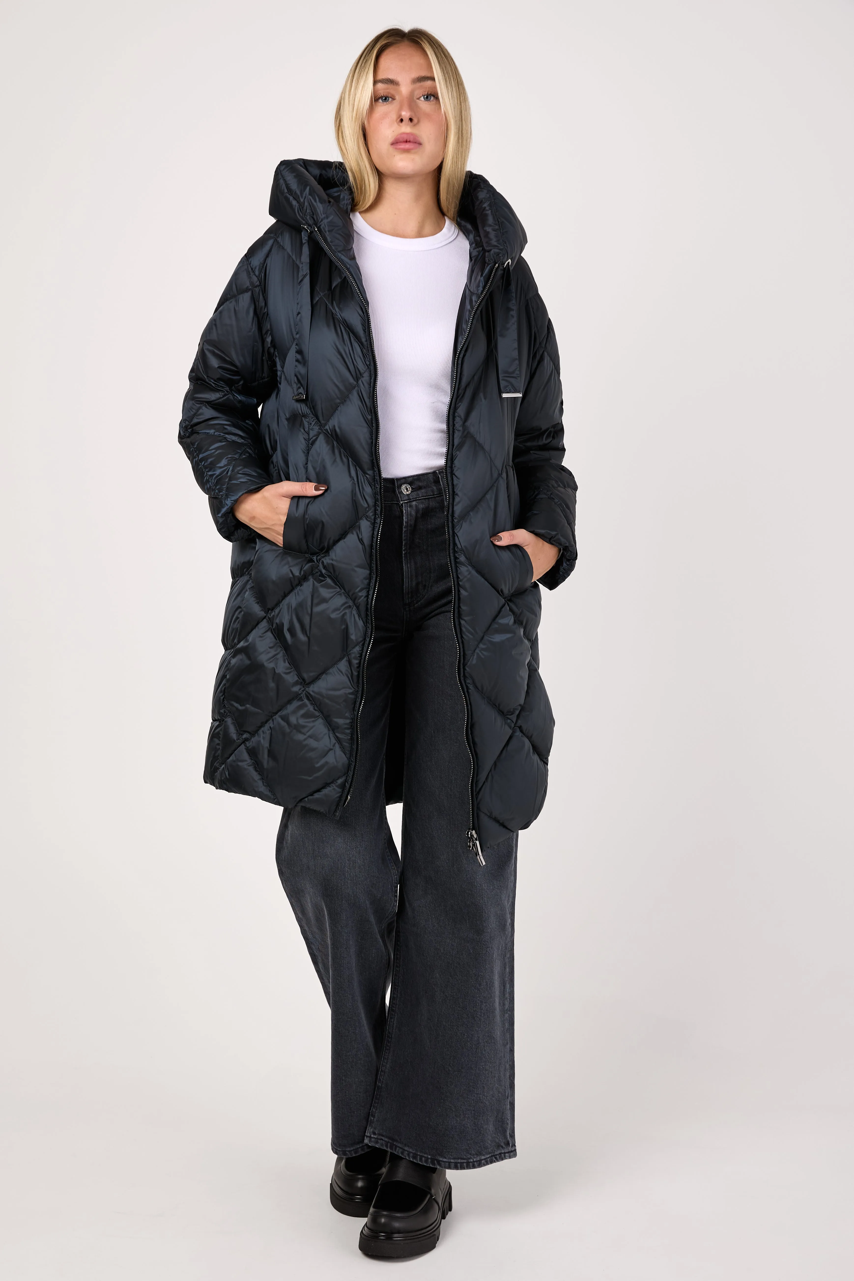 Trefe Puffer Down Coat in Midnight Blue