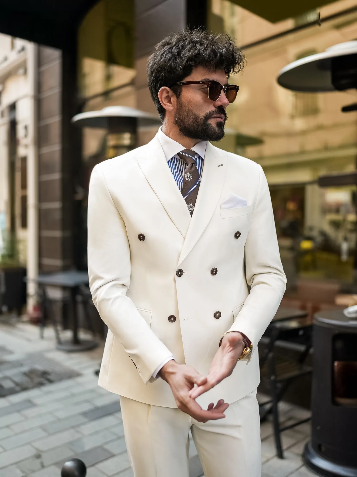 White Double Breasted Suit 2-Piece